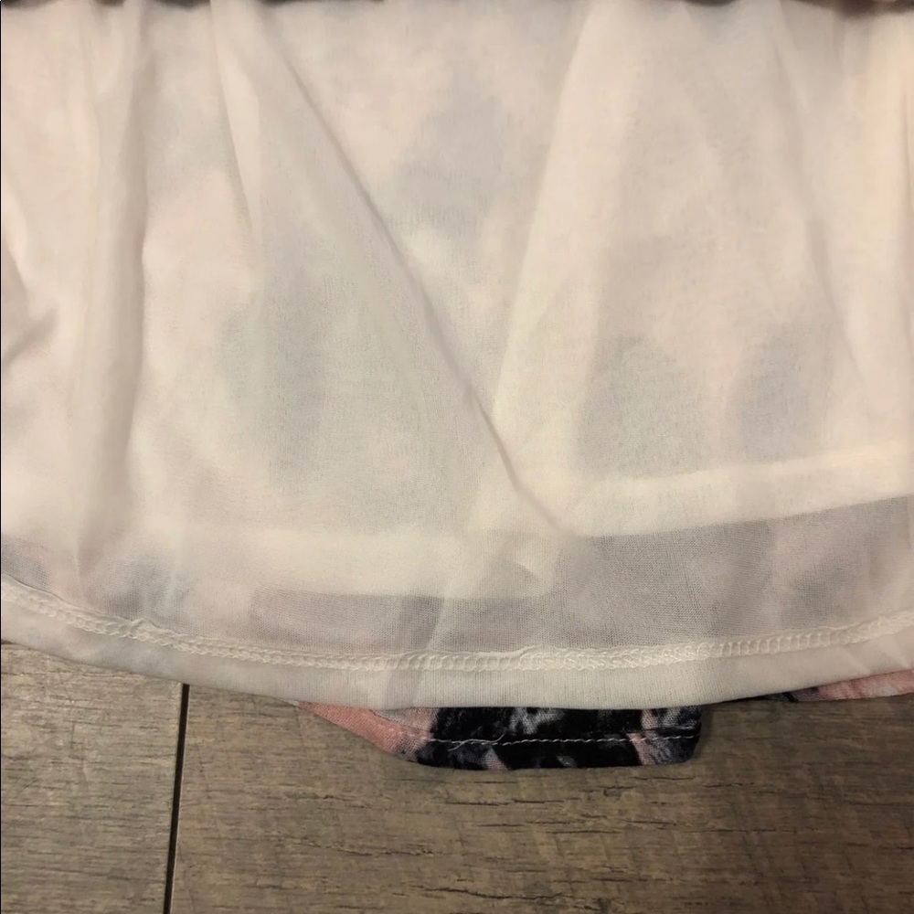 Dress - Picture 4 of 4